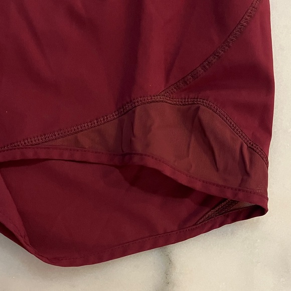 🎈Old Navy Red Athletic Running Shorts🎁Fill a Box for $20 up to 5 lbs Sale 📦 - Picture 5 of 11